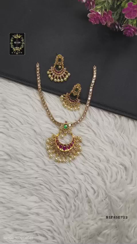 B1F85E722 Golddust Matt Polki Short Necklace