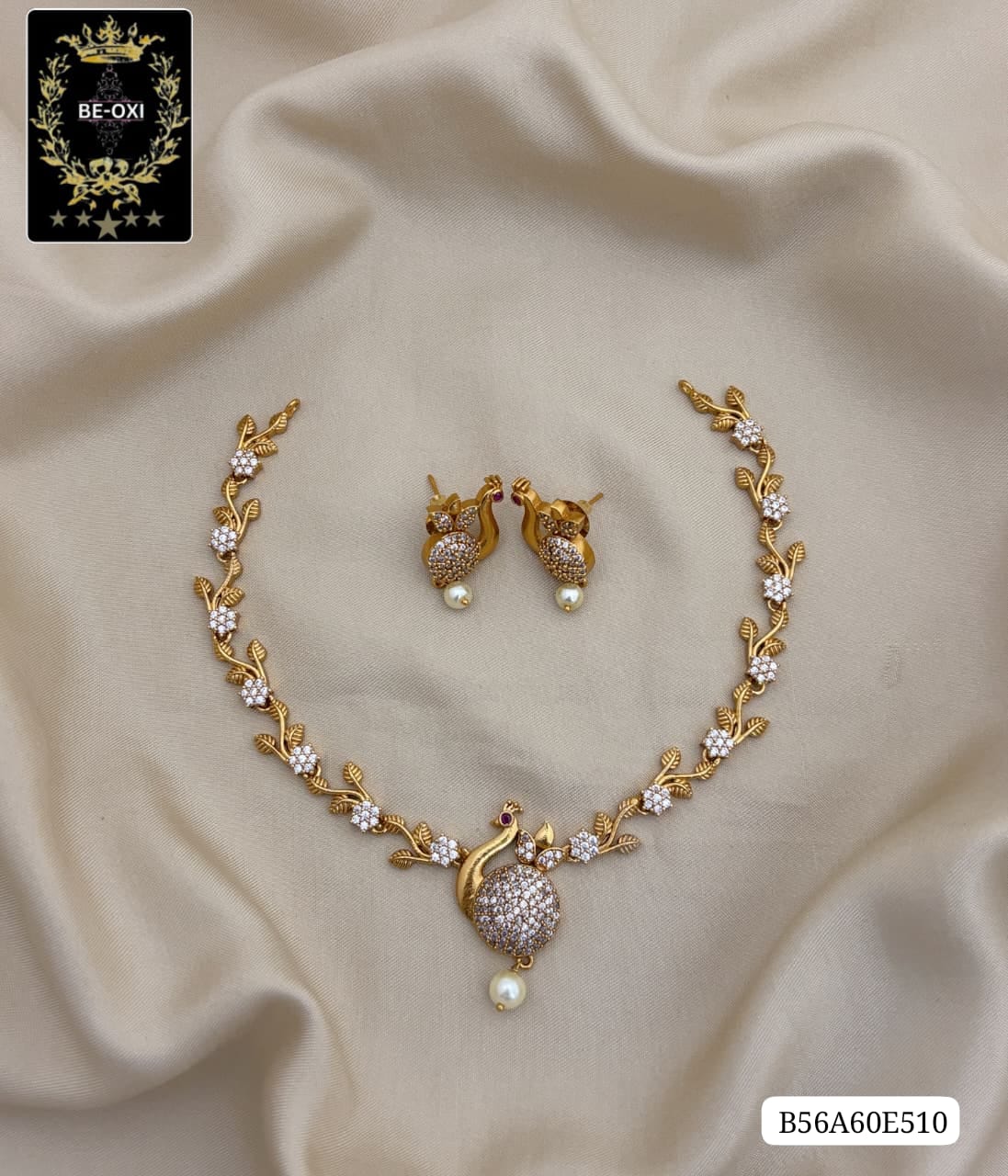 B56A60E510 GOLD DUST NECKLACE