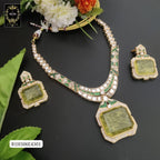 B1H506E4301 Premium Big Dublet Stone Necklace