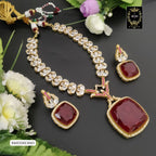 B4H358E3043 MOSSANITE DUBLET NECKLACE