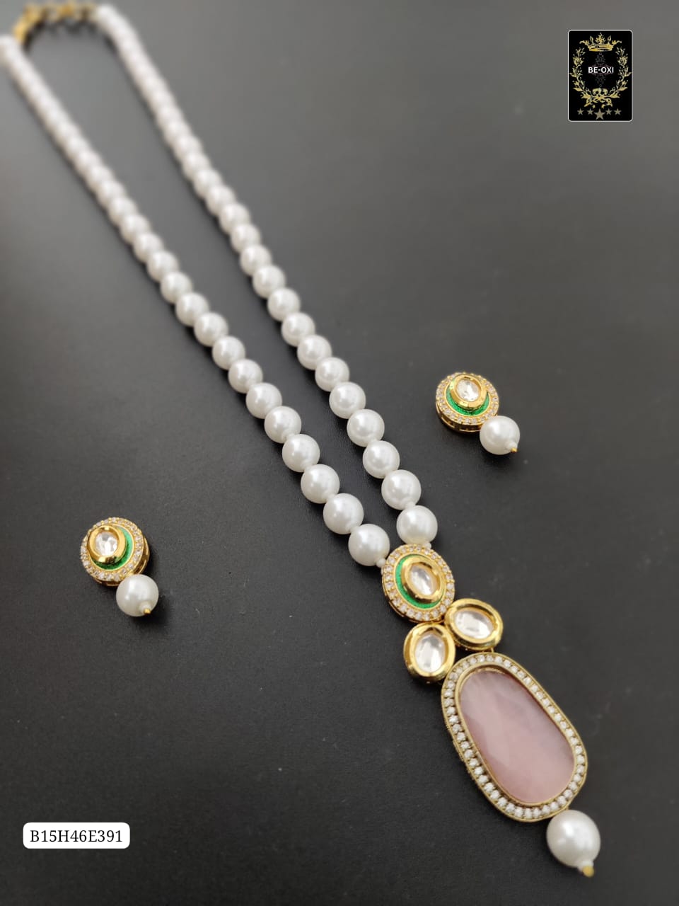 B15H46E391 MONALISA LONG PENDENT