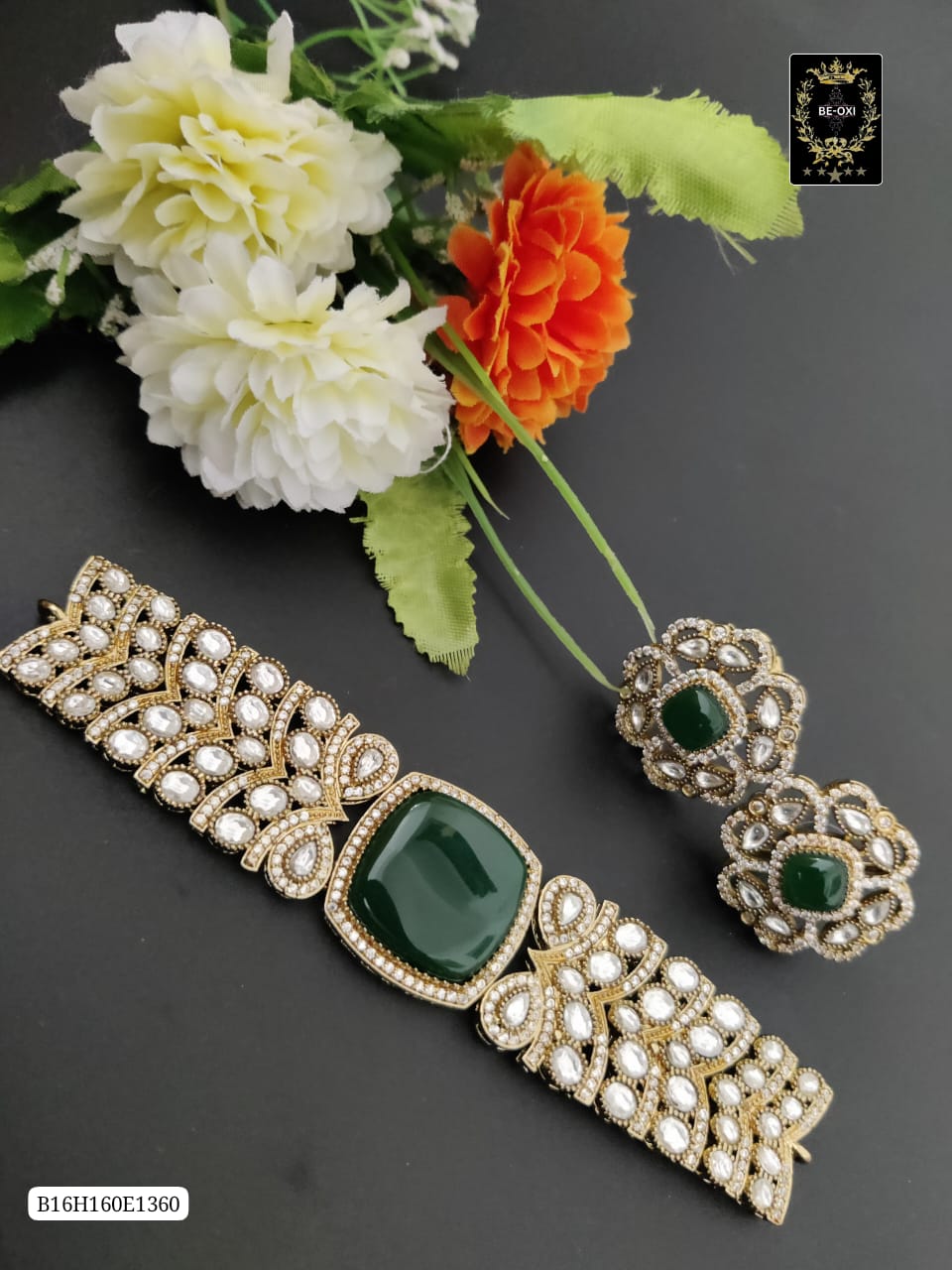 B16H160E1360  PREMIUM MOSSANITE CHOKER