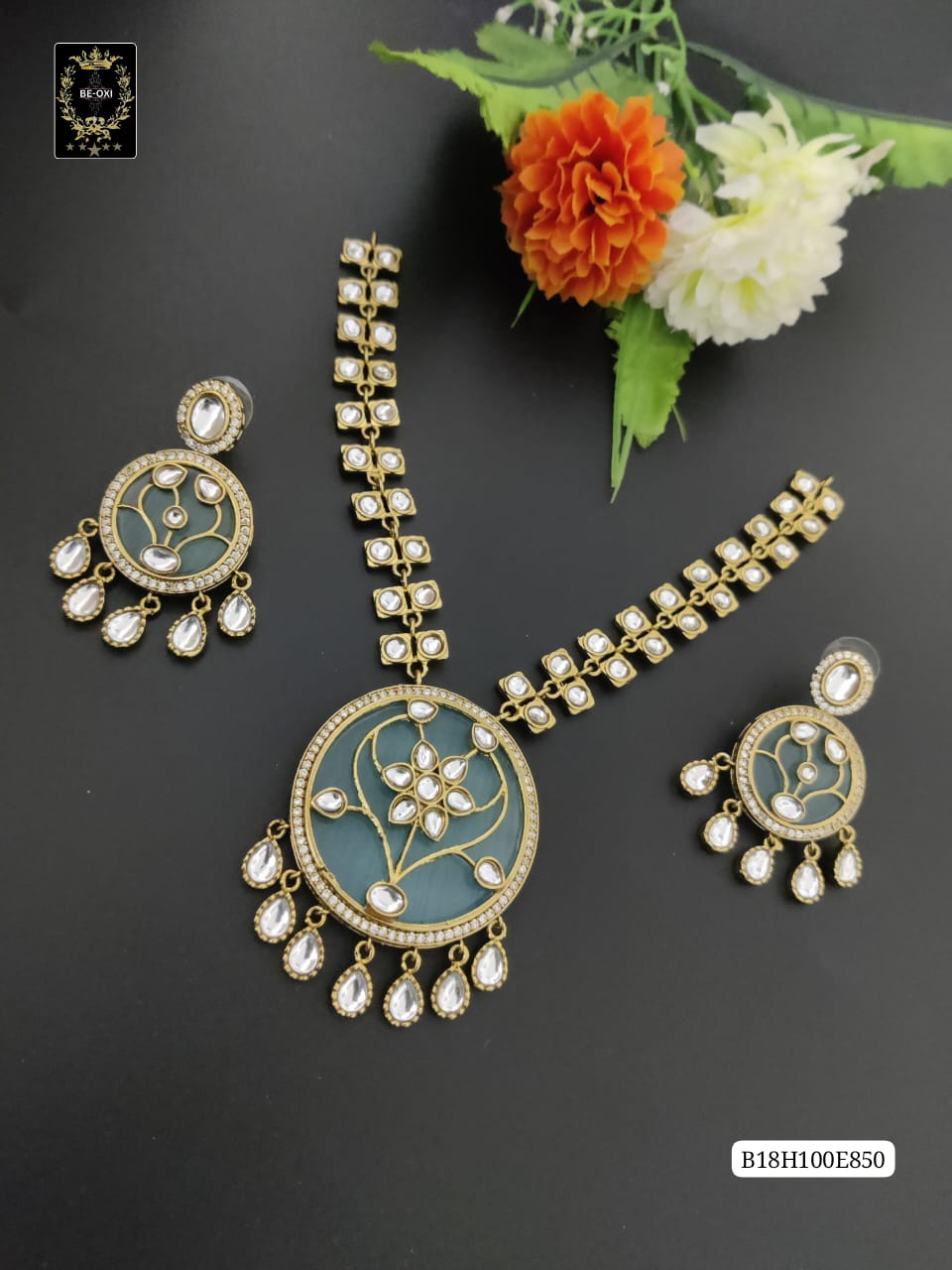 B18H100E850 MONALISA POLKI NECKLACE