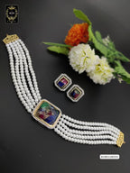 B19H110E935 PREMIUM STONE POLKI EARRINGS