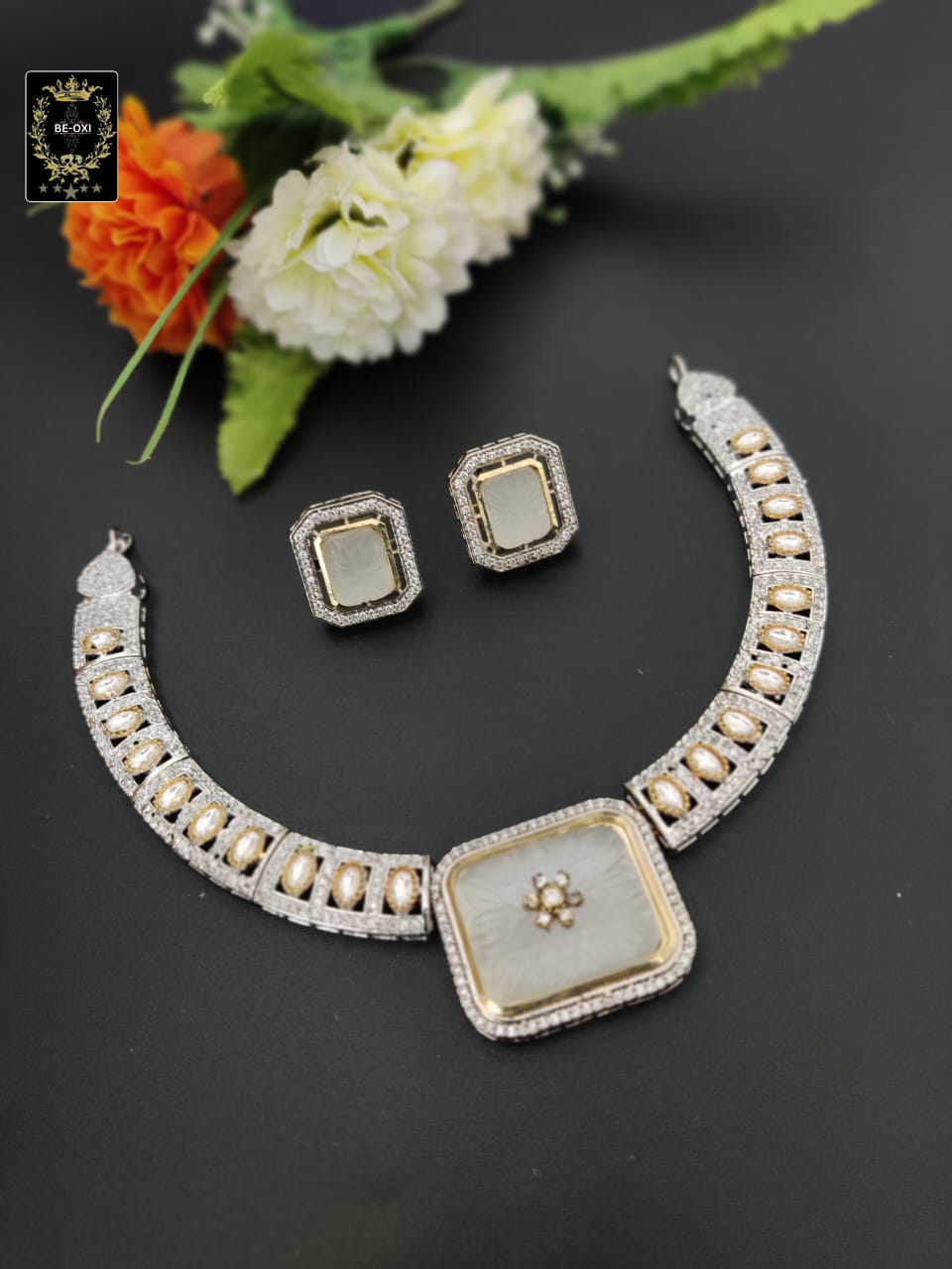 B20H160E1360  MOSSANITE HASULI NECKLACE