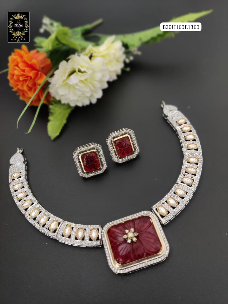 B20H160E1360  MOSSANITE HASULI NECKLACE