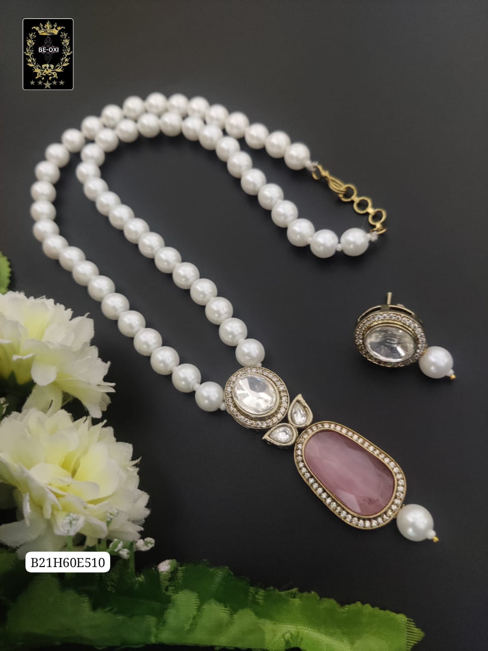 B21H60E510 MONALISA LONG PENDENT