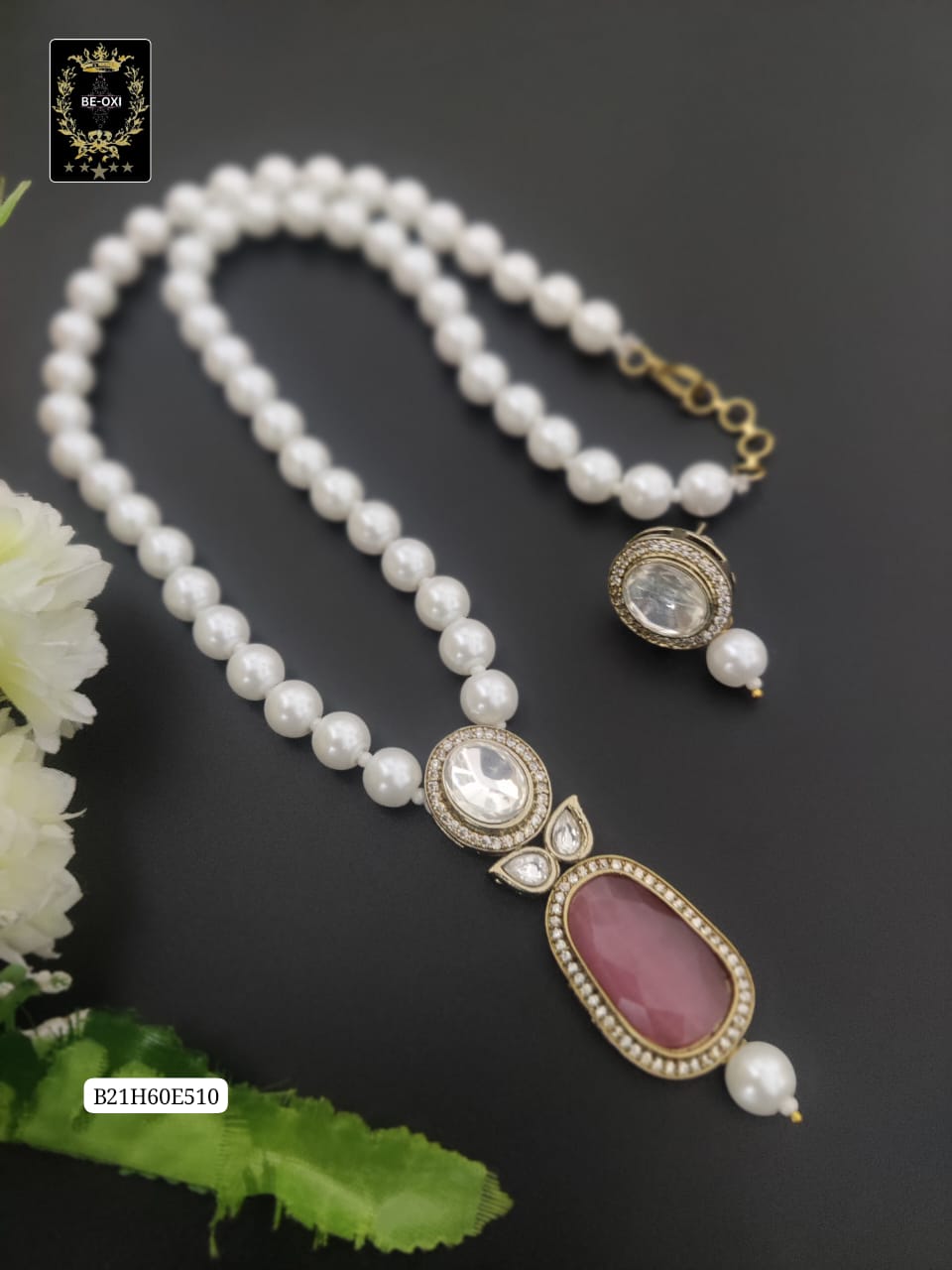 B21H60E510 MONALISA LONG PENDENT