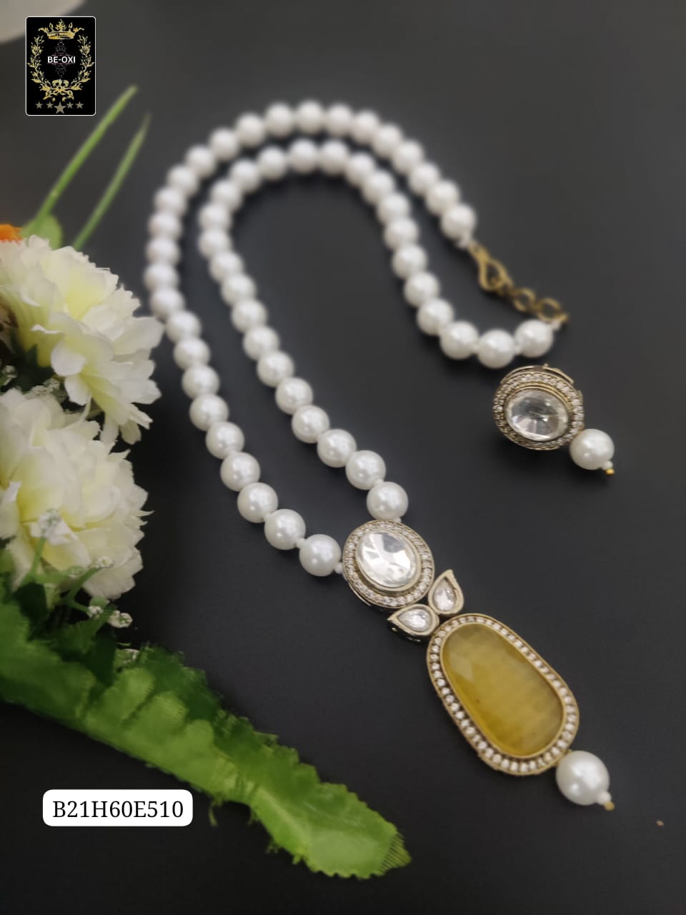 B21H60E510 MONALISA LONG PENDENT