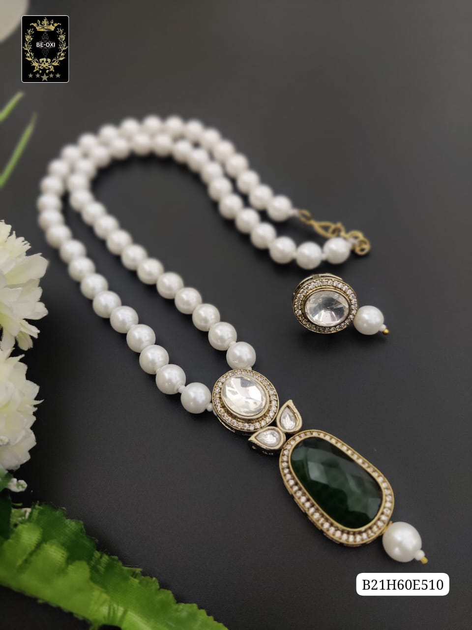 B21H60E510 MONALISA LONG PENDENT