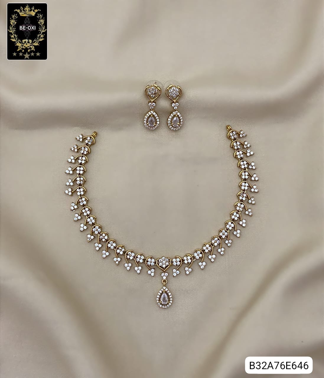 B32A76E646 AD BRASS NECKLACE