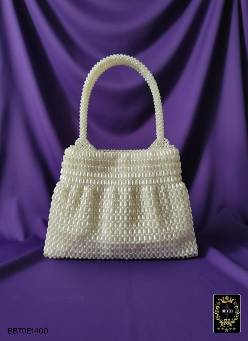 BBB70 PEARL HANDCRAFT HANDBAGS