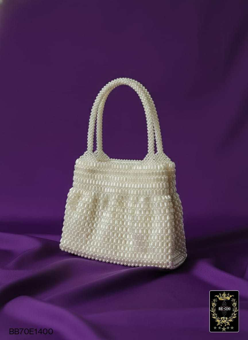 BBB70 PEARL HANDCRAFT HANDBAGS
