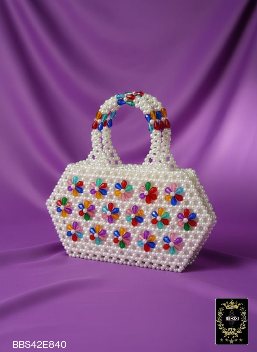 BBS42 PEARL HANDCRAFT HANDBAGS