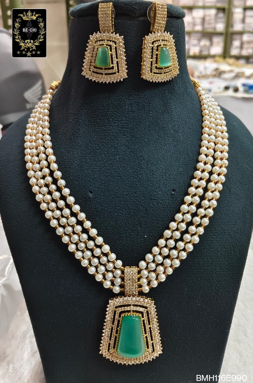 BMH116E990 SKY MINT  HANDCRAFT PEARL MONALISA LONG