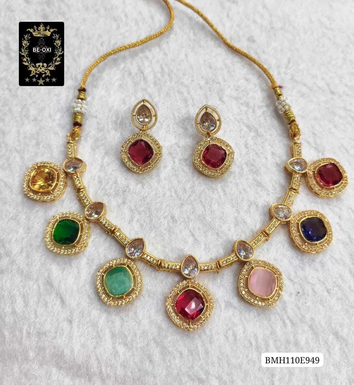 BMH110E949 BIRD WHITE CHINI LONG NECKLACE